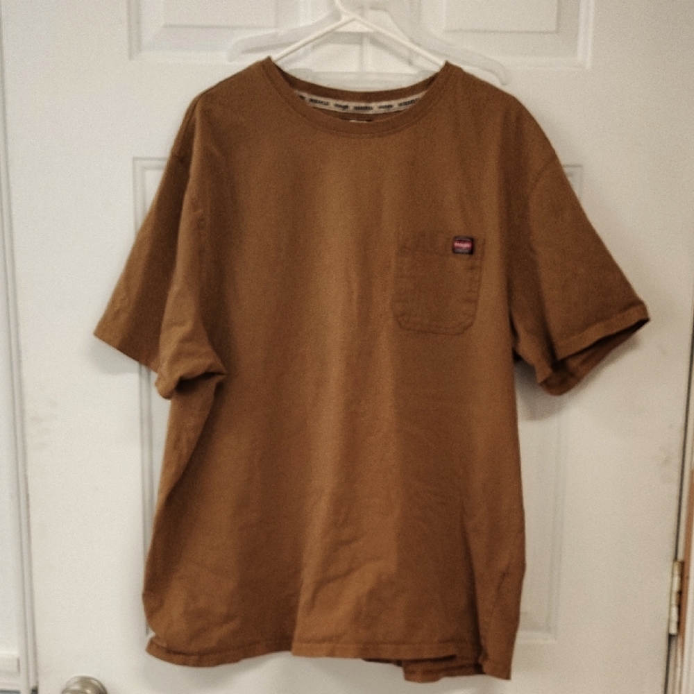 Wrangler men's short sleeve pocket T-shirt size 3 XL